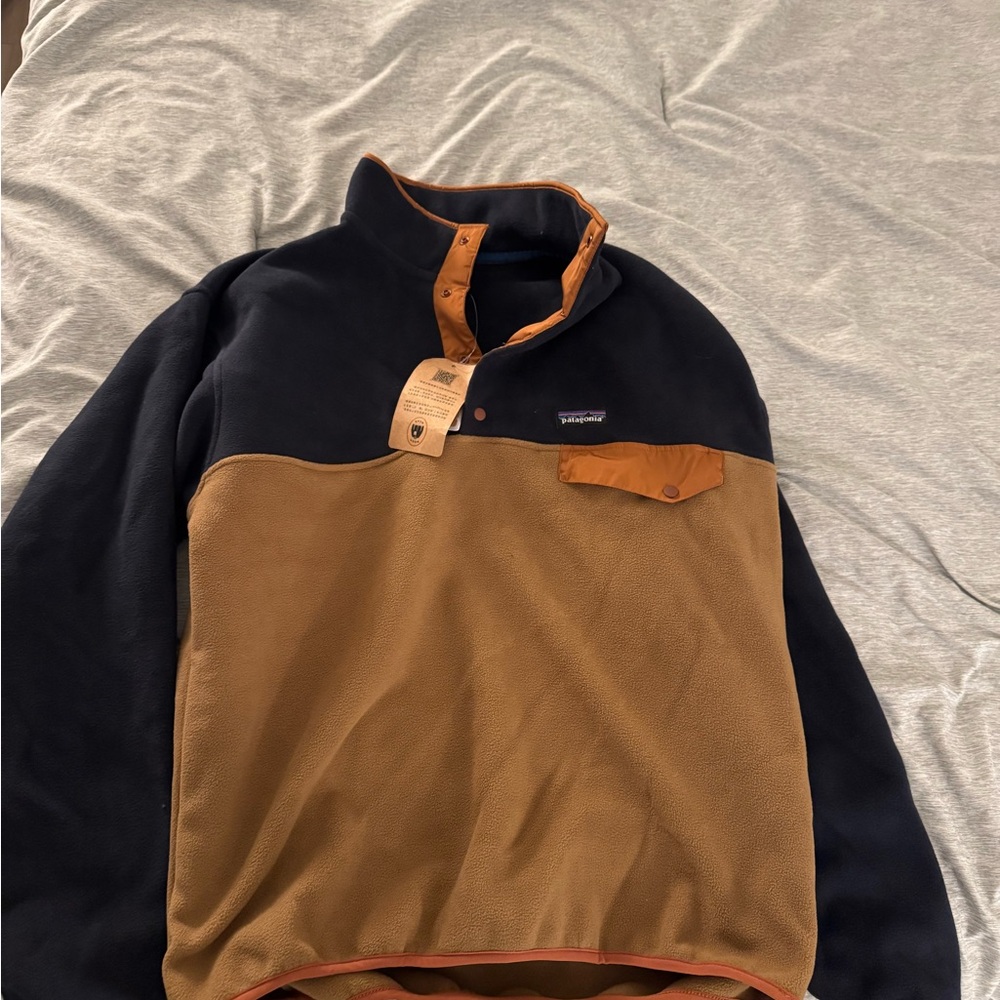 Black and Brown Fleece Pullover